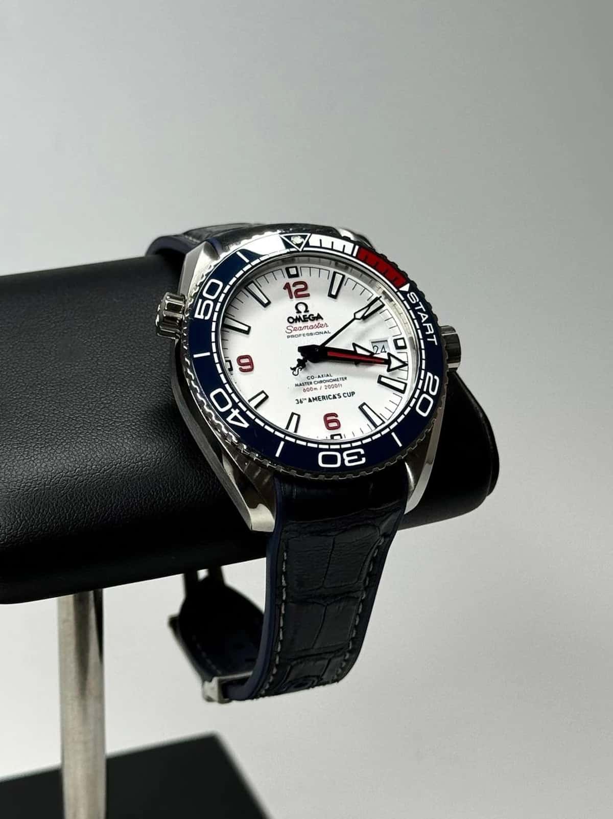 Seamaster Planet Ocean - Thumbnail 15