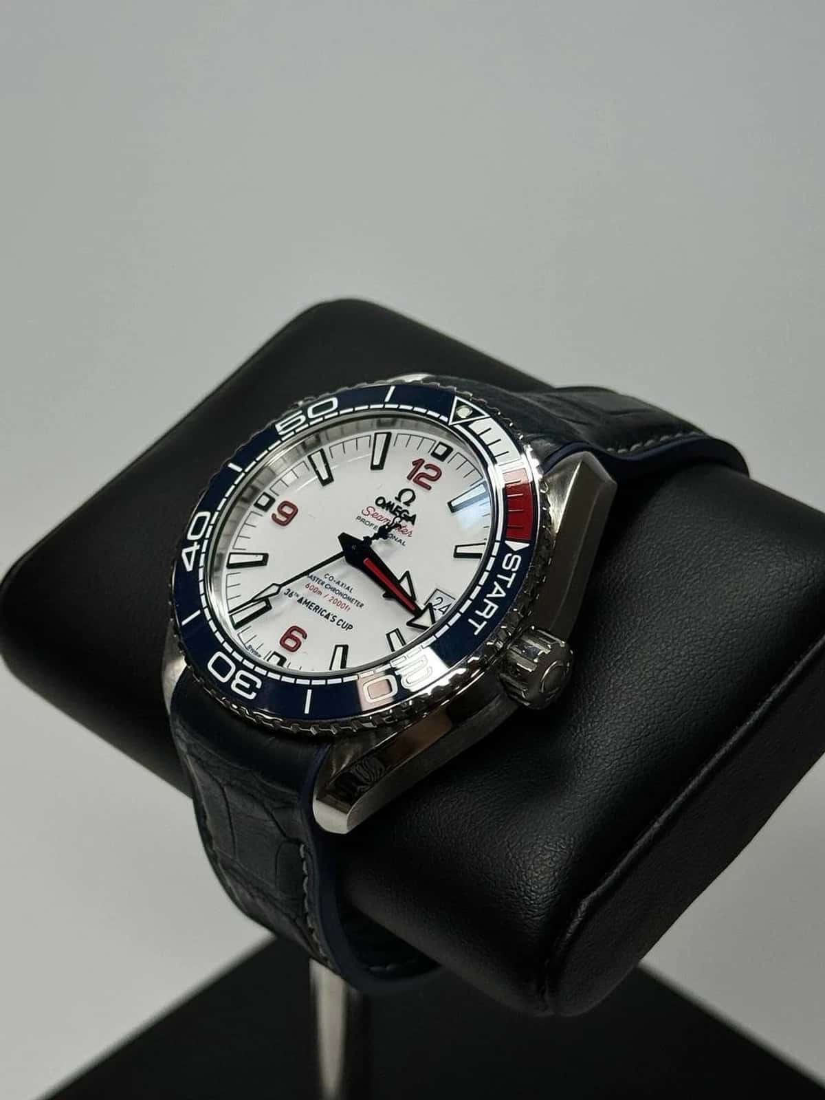 Seamaster Planet Ocean - Thumbnail 11