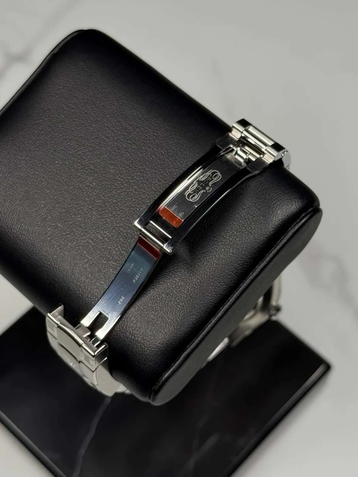 Oyster Perpetual - Thumbnail 9