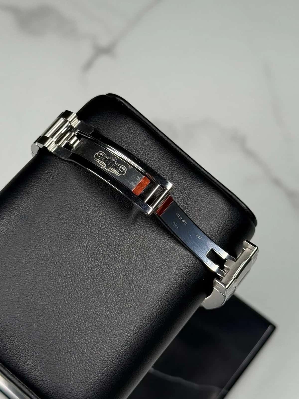 Oyster Perpetual - Thumbnail 17