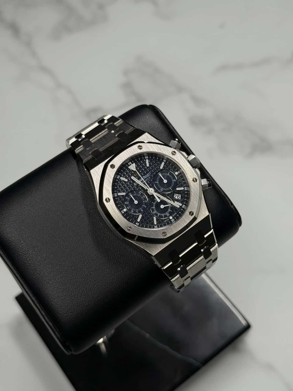 Royal Oak - Thumbnail 13