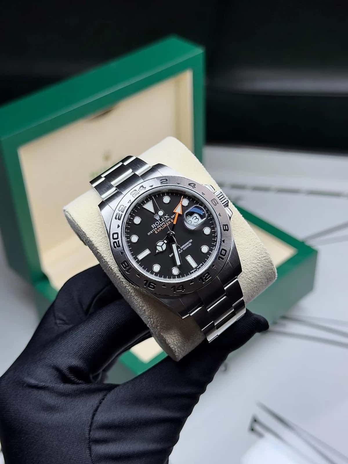 Explorer II - Thumbnail 4