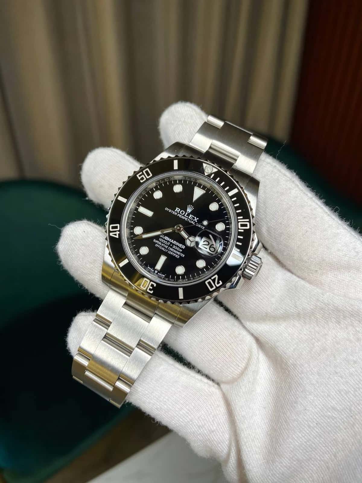 Submariner Date - Thumbnail 4