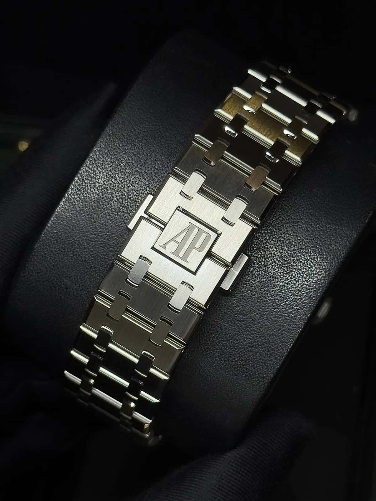 Royal Oak Chronograph - Thumbnail 20
