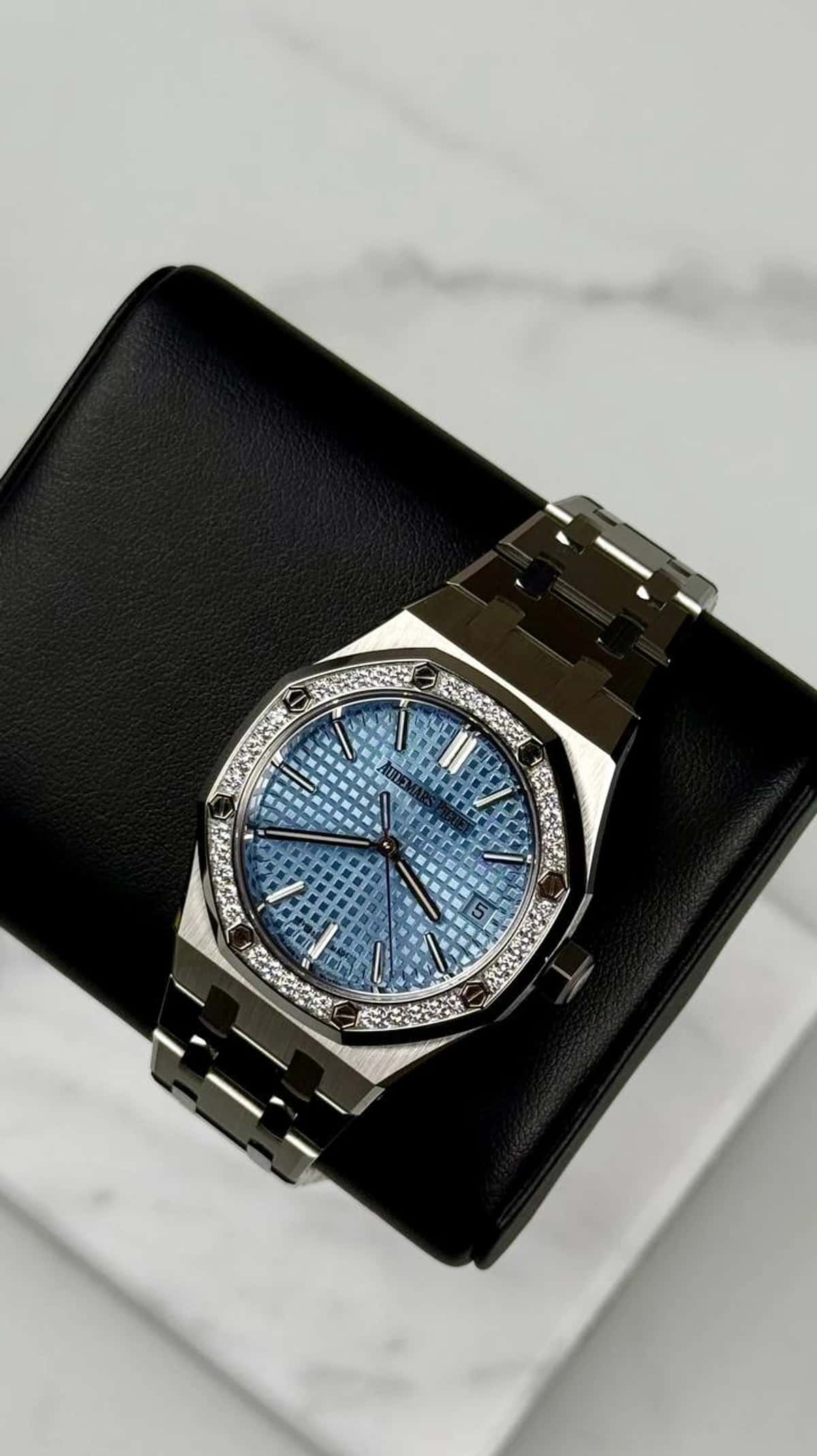 Royal Oak - Thumbnail 10