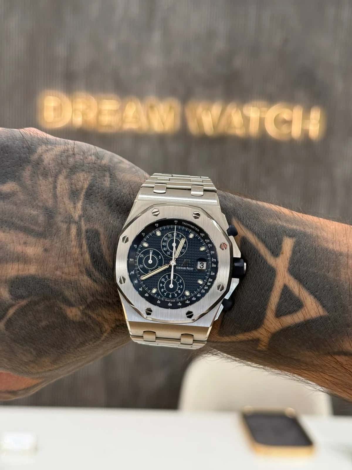 Royal Oak Offshore - Thumbnail 11
