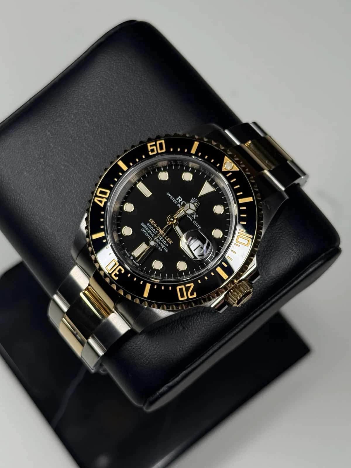 Sea-Dweller - Thumbnail 9