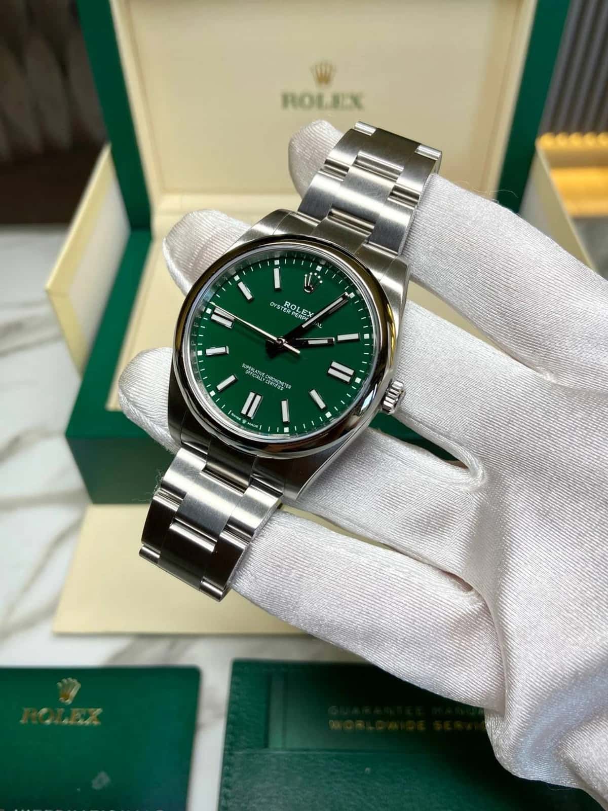 Oyster Perpetual 41 - Thumbnail 3