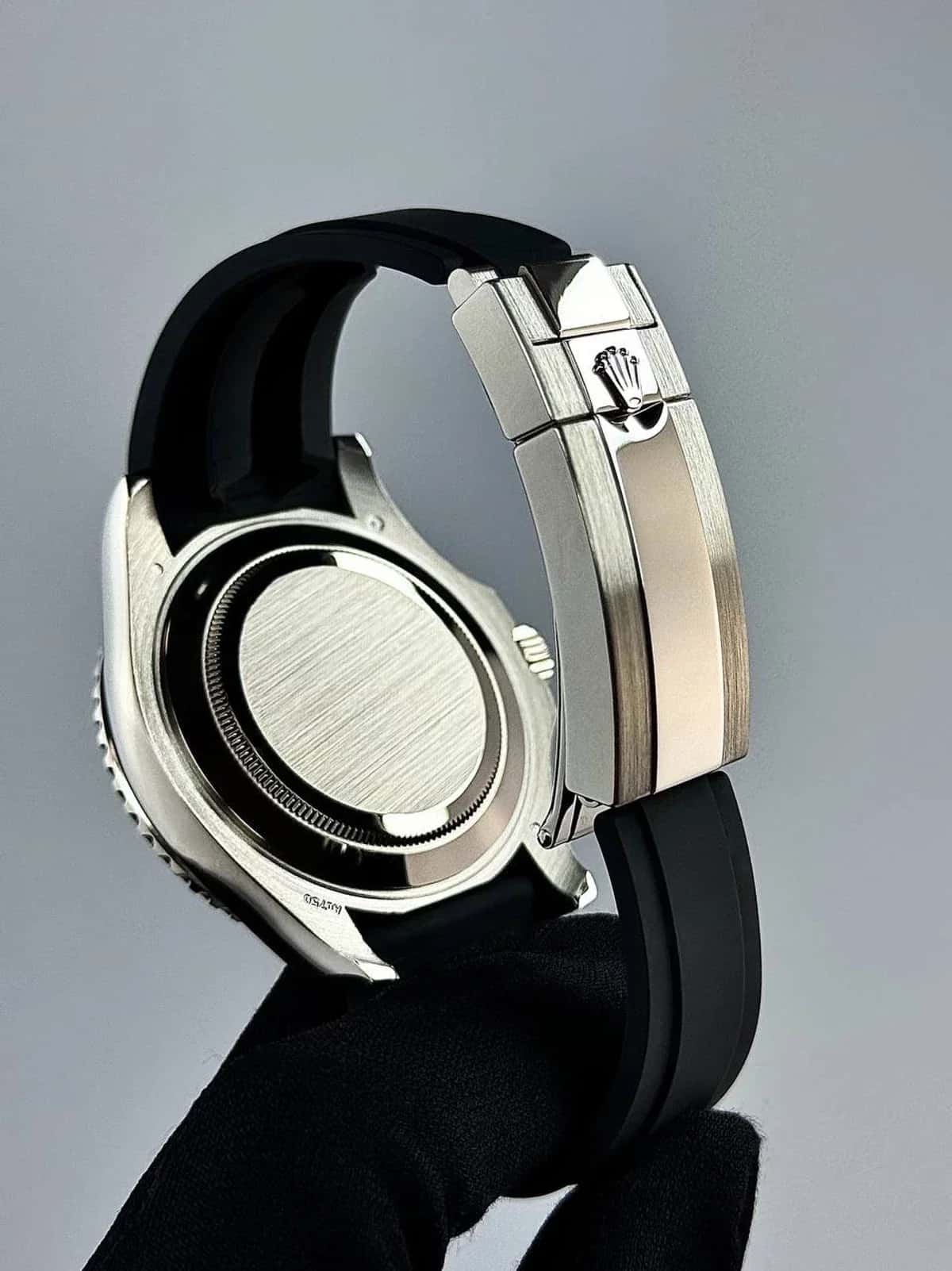 Yacht-Master - Thumbnail 3