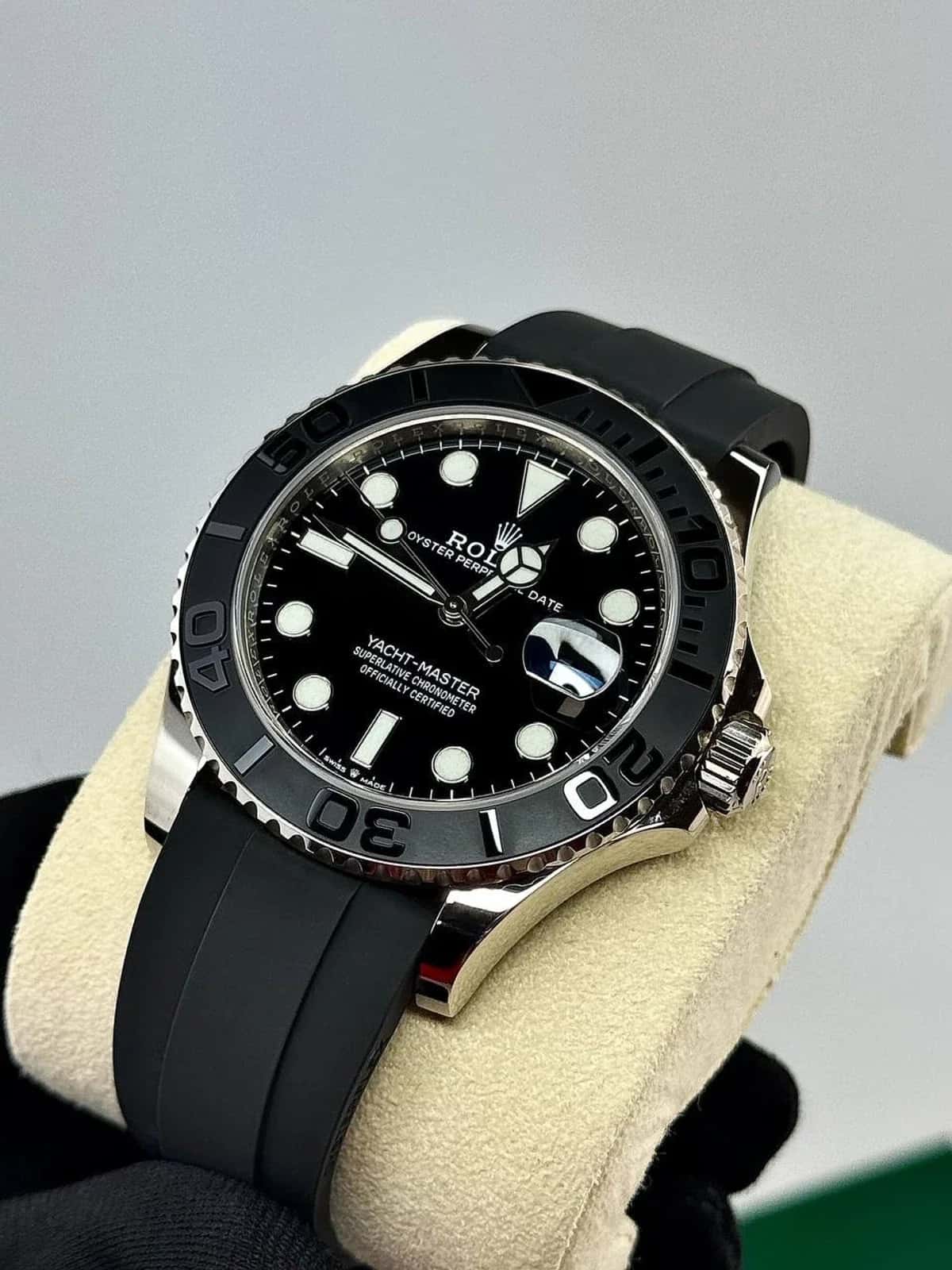 Yacht-Master - Thumbnail 2
