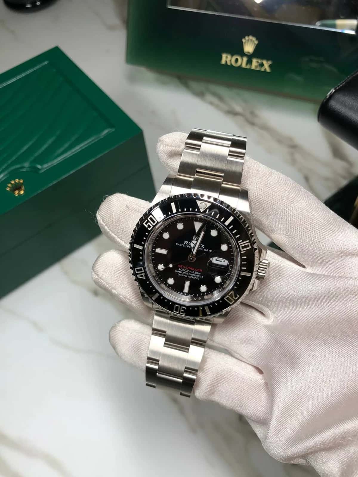 Sea-Dweller - Thumbnail 8