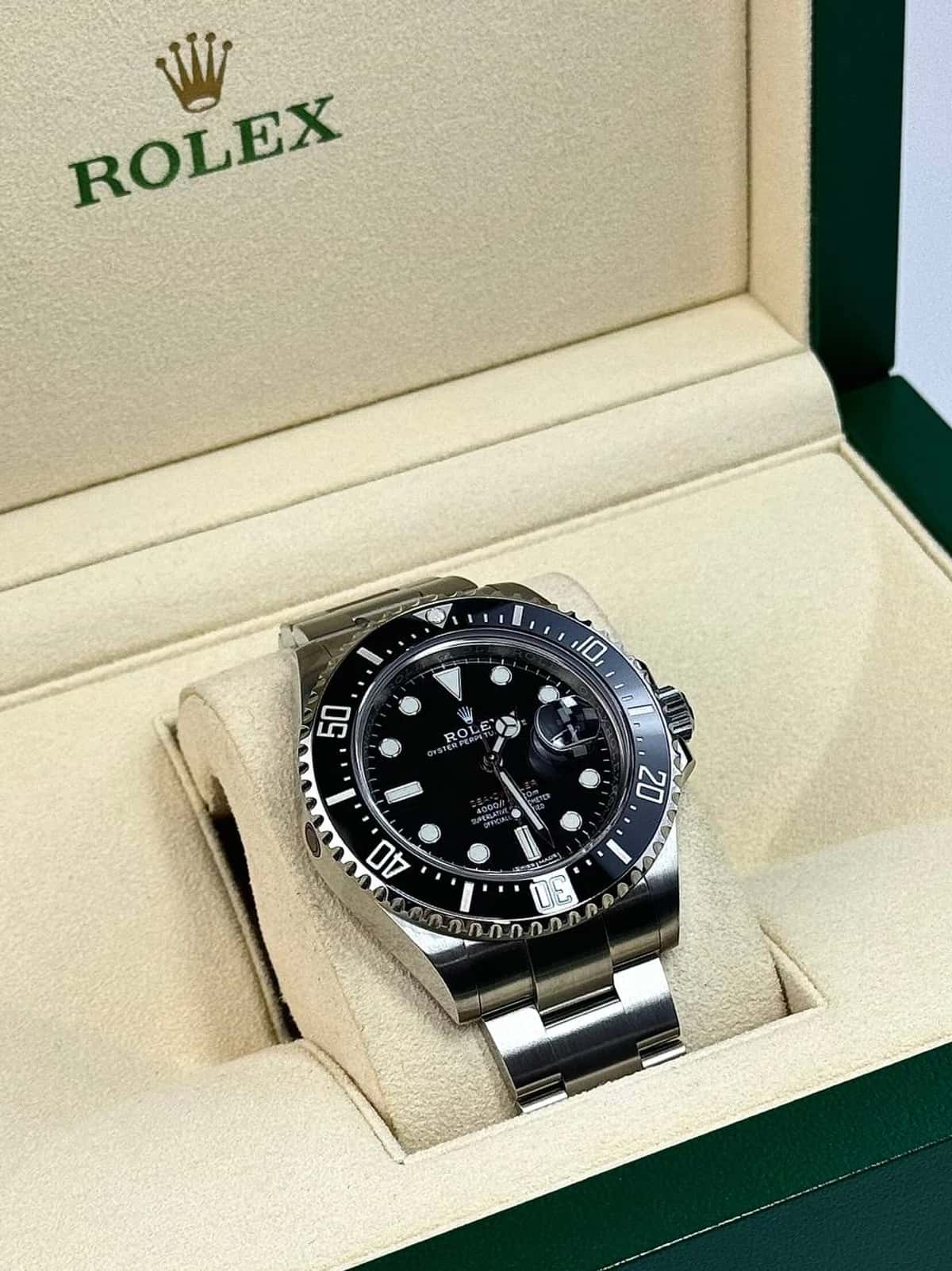 Sea-Dweller - Thumbnail 16
