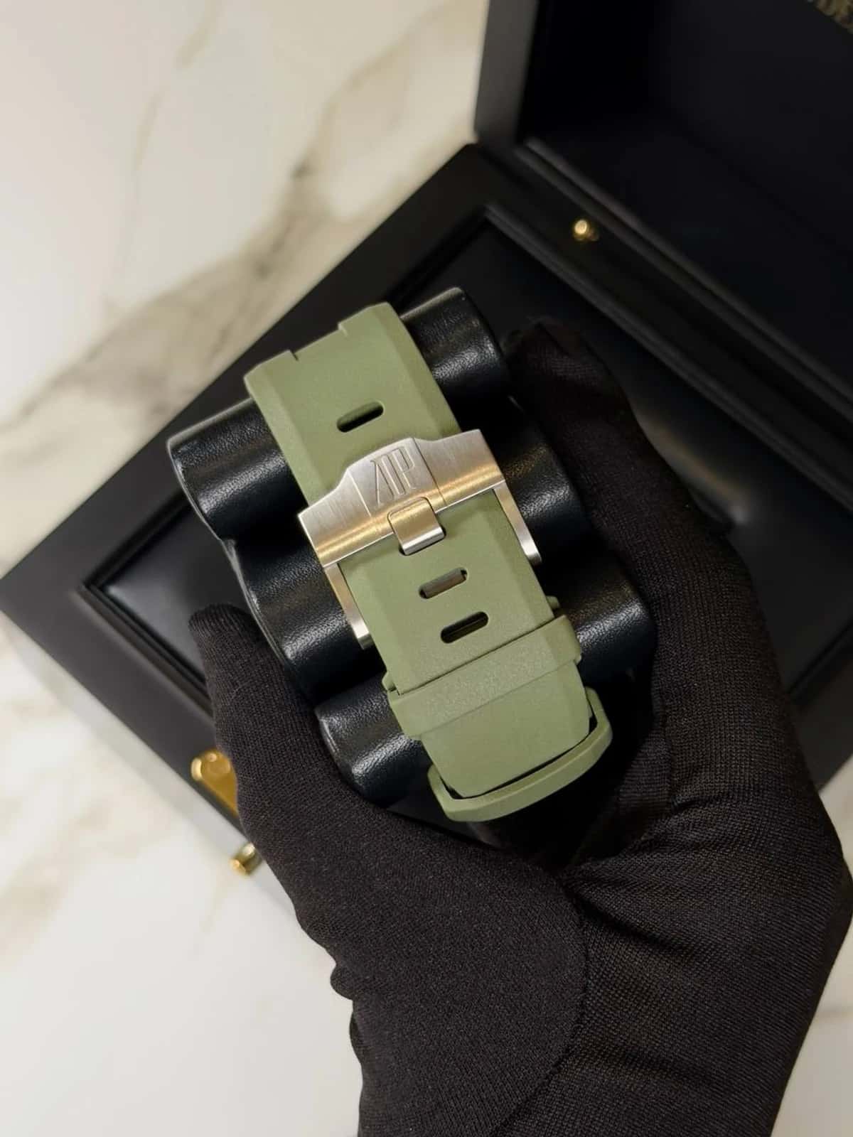 Royal Oak - Thumbnail 19