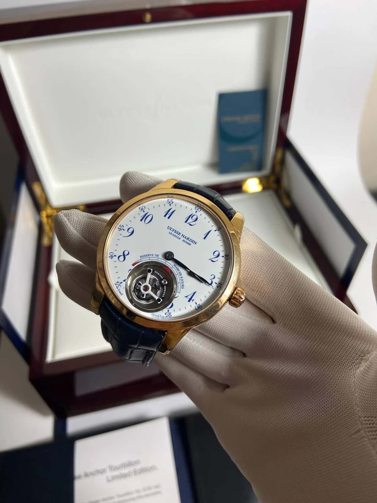 Classic Ulysse Anchor Tourbillon - Thumbnail 10