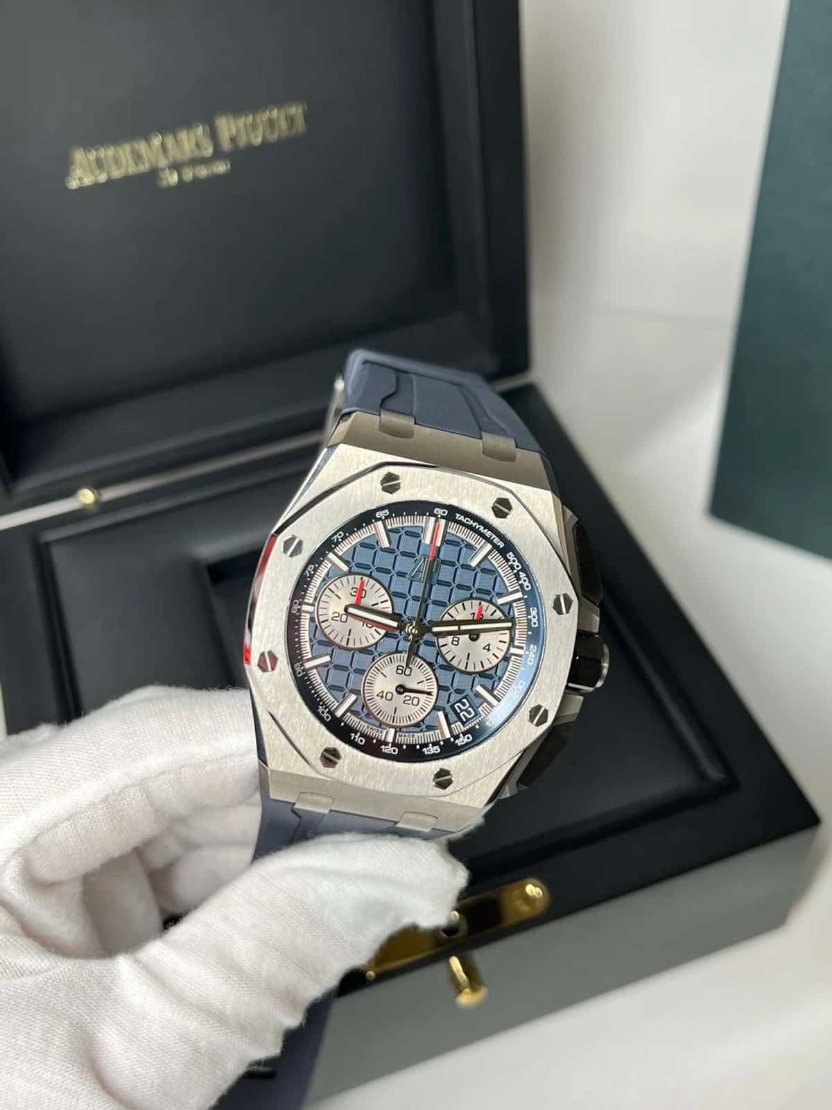 Royal Oak Offshore Chronograph - Thumbnail 11